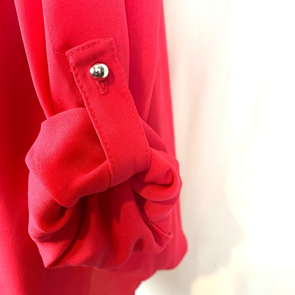 Candie’s roll tab hot pink blouse, size XL - Picture 4 of 7